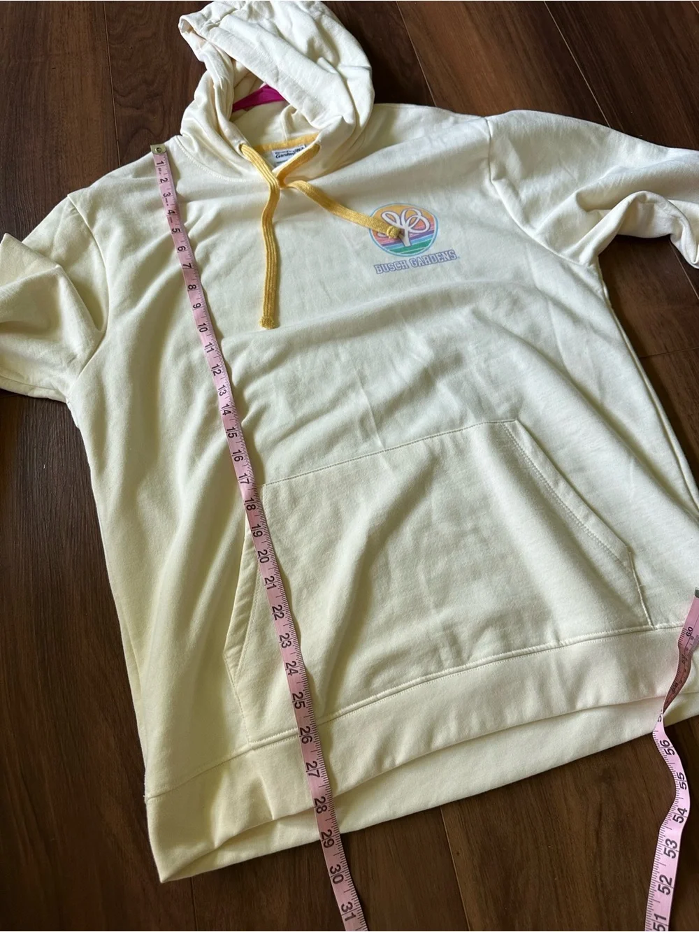 Busch Gardens Retro Rainbow Stripe Hoodie Cream Pastel Yellow Large Theme Park